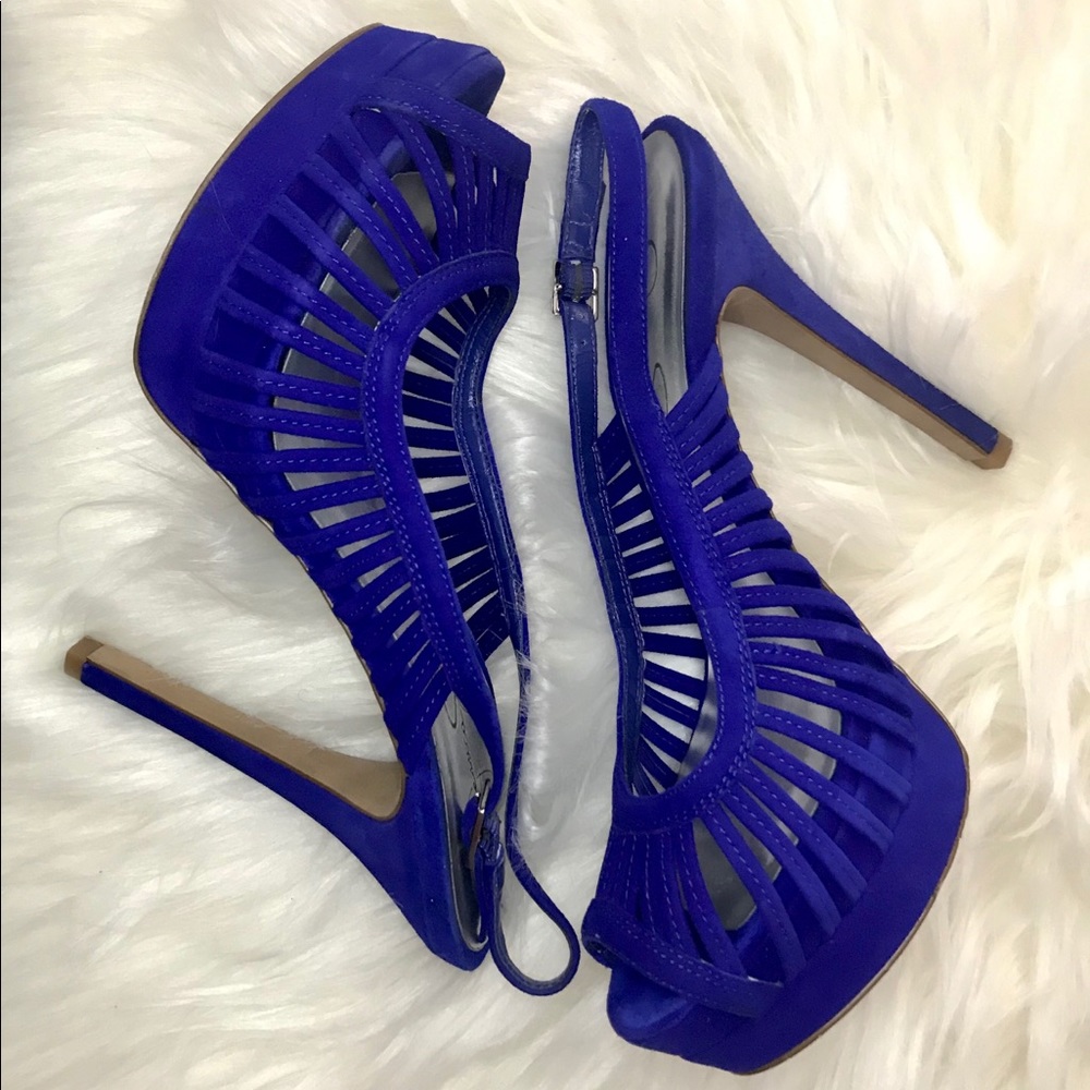 ✨Host Pick!!✨ JS Ellisy Heels in Blue Violet